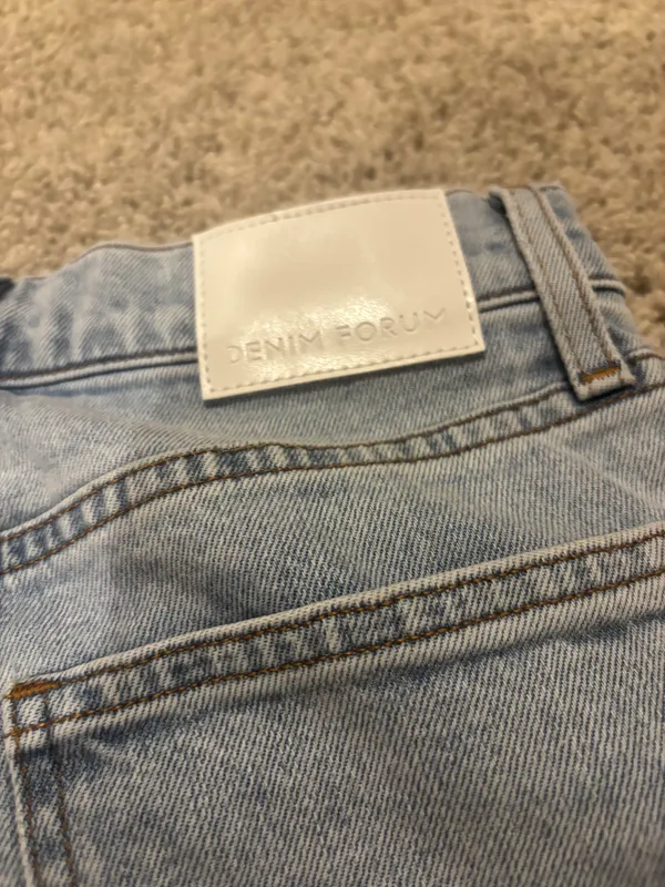 Aritzia Denim Forum Jeans - Image 7