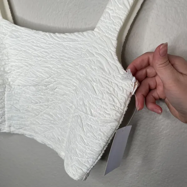 Good American Womens Textured Cloud White Crop Square Neck Top Small - Image 4