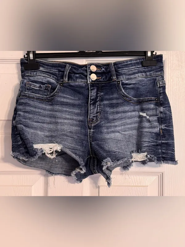 Buckle BKE Gabby High Rise Distressed Double Button Stretch Blue Jean Shorts 26 - Image 2