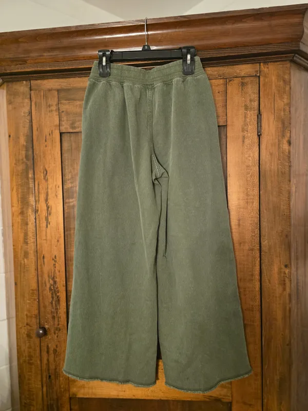 aerie Olive Green Wide-Leg Drawstring Pants Small - Image 8