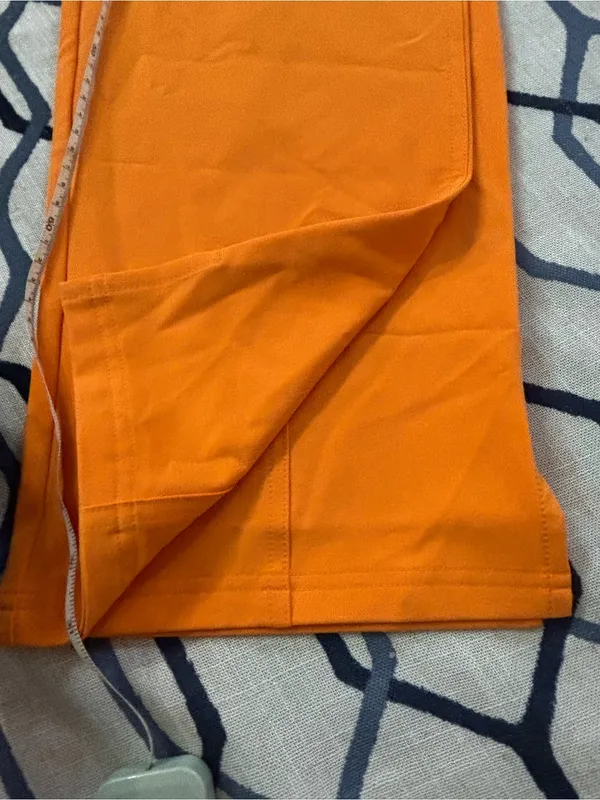 Figs Kade Straight Leg scrub pant in creamsicle Women’s size M/T NWOT - Image 5
