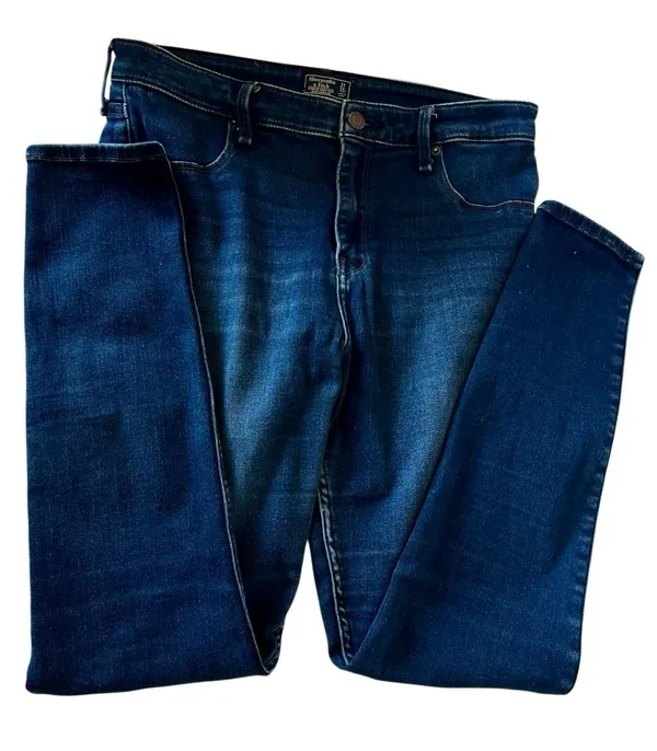 Abercrombie & Fitch Skinny Jeans Womens Blue Dark Wash Denim Zip Fly Sz 12R 31 - Image 4
