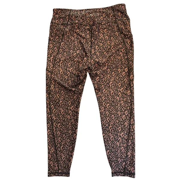Old Navy Active Powersoft Leopard Pocket Leggings High Rise XL Go Dry 7/8 Casual - Image 3