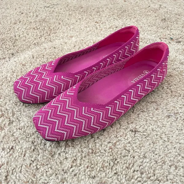 VIVAIA Square Toe V-Cut‎ Flats Margot 2.0 Orchid Multi Chevron Size 38.5 US 7.5 - Image 5