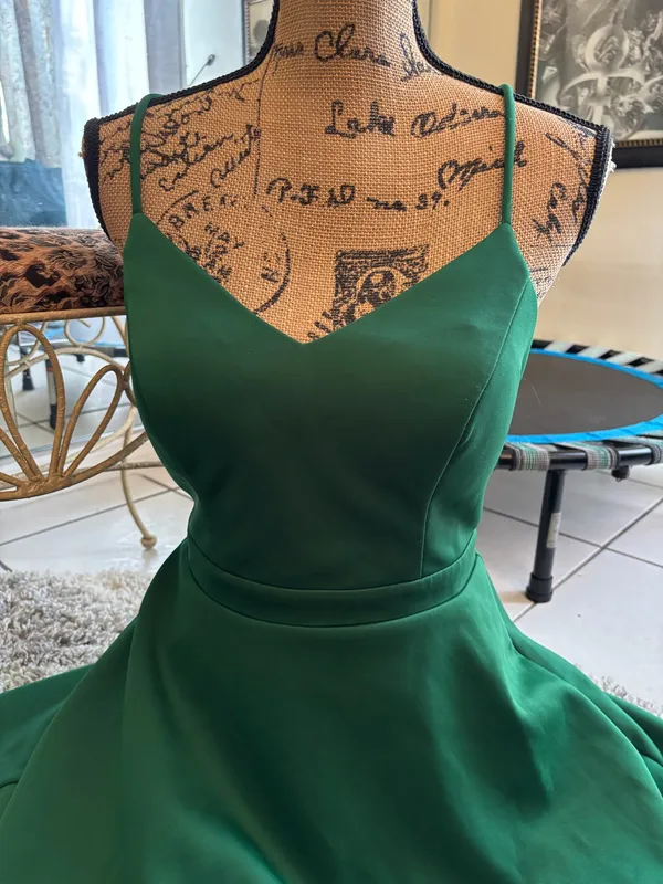 Fabulous dress size 7 💜 Green - Image 2