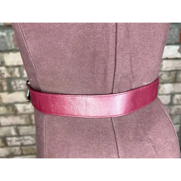 belt oval rippled buckle maroon burgundy wine silver vintage - Image 11