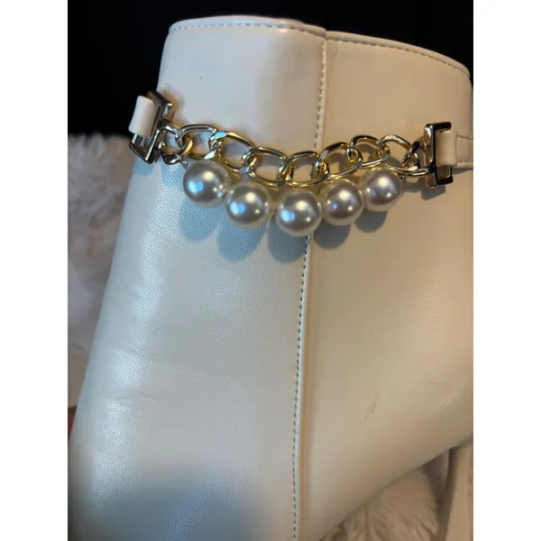 Cream Faux Leather Pearl Chain Ankle Boots Pointed Toe Stiletto Heel Size 39 - Image 2