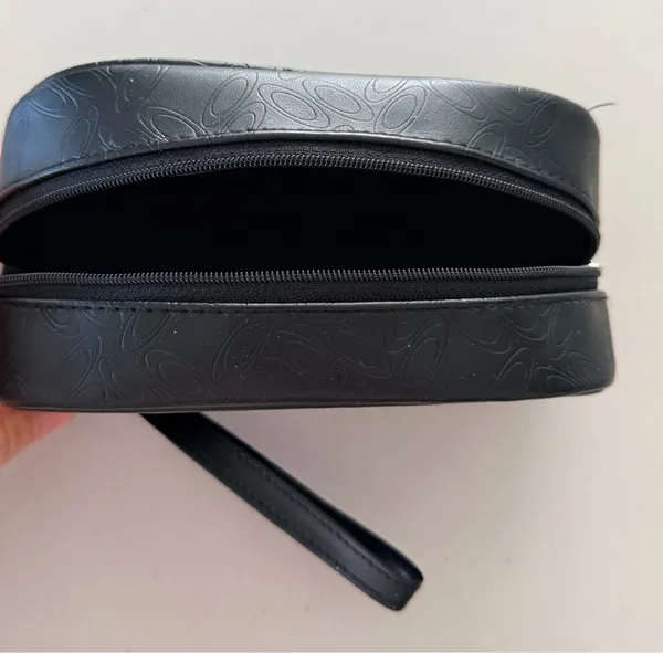 Oakley | sunglass case.  - Image 2