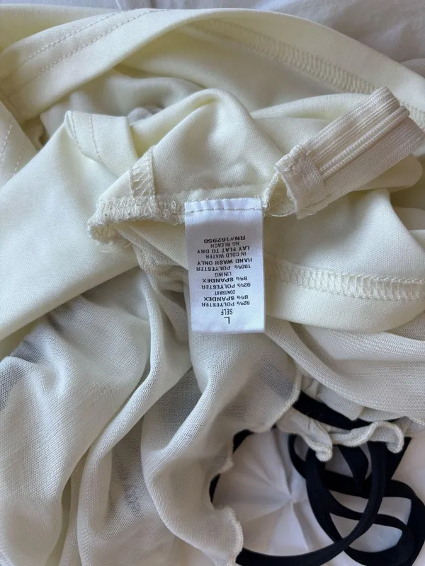 Coquette White Boutique Bow Top with adjustable straps Size L - Image 4