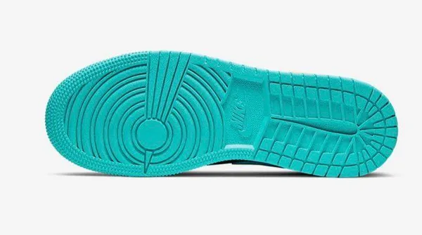 Nike Air Jordan 1 Mid - Image 4