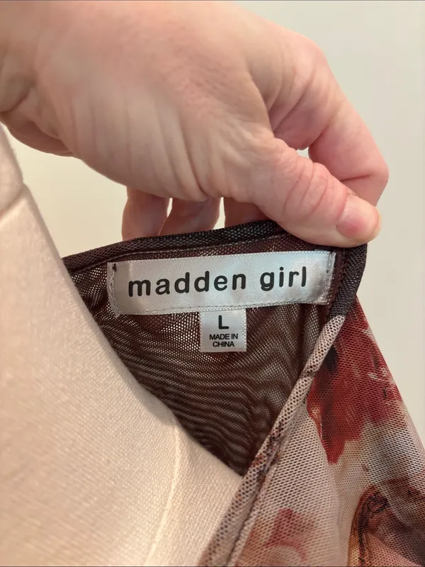 Madden Girl Y2K Mesh Baby Tee Renaissance Size Large - Image 4