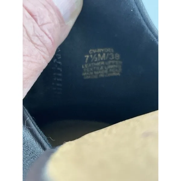 Womans Excellent Condition Crown Vintage Rydel Slip On Mules 7.5 M Black - Image 5