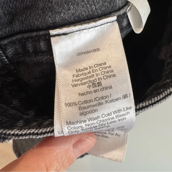Madewell Denim High-Waist Button-Front Mini Skirt in Gilmore Wash Size 29‎ - Image 4
