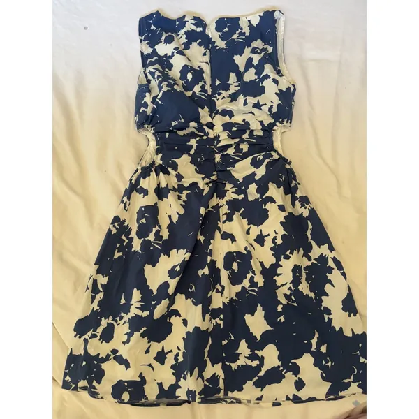 Abercrombie & Fitch Navy Cream Floral Fit & Flare Dress Sleeveless Ruched Waist - Image 5