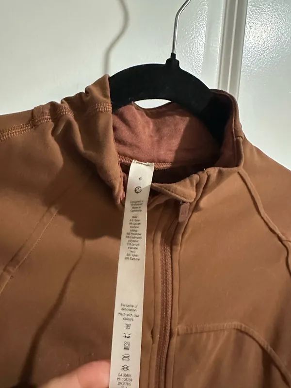 Lululemon cropped align jacket - Image 2