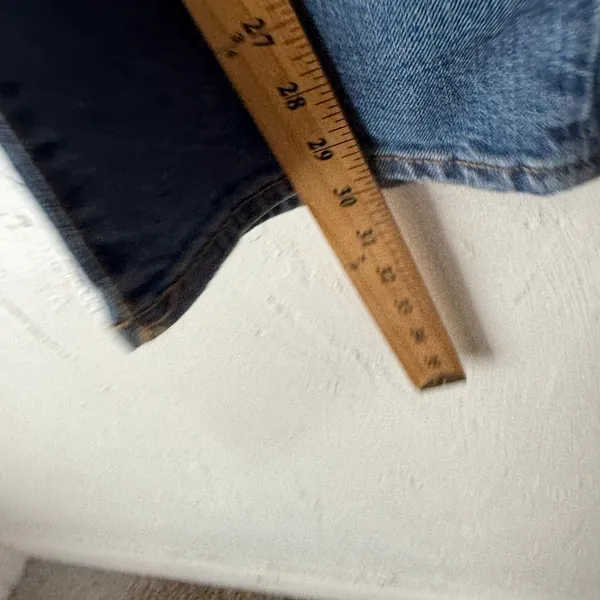 Old Navy High Waisted O G Loose Jeans Light Wash Distressed‎ Size 10 - Image 7