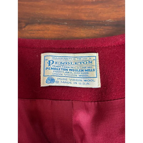 Pendleton Vintage Blazer Burgundy Round‎ Neck Button Front 100% Virgin Wool - Image 4