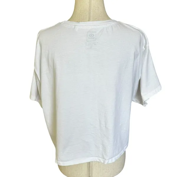 Rip Curl White Printed Crop T-shirt Women Size Medium | 6-36 - Image 2