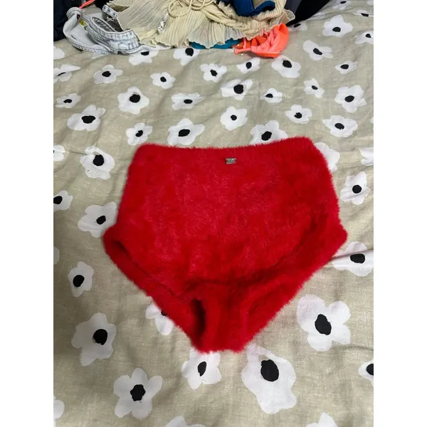 For love and lemons red fuzzy tank top set - Image 11