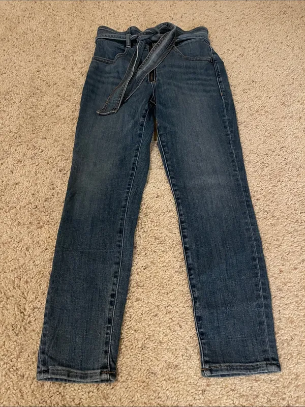 Express super high rise jeans size 0S - Image 2