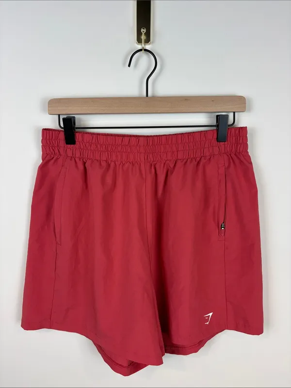 Gymshark Woven Pocket Shorts Sundried Red Women’s Size Medium 4” Inseam Active - Image 2