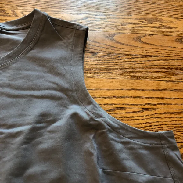 Athleta Effortless Tank Blue Grey - Image 4