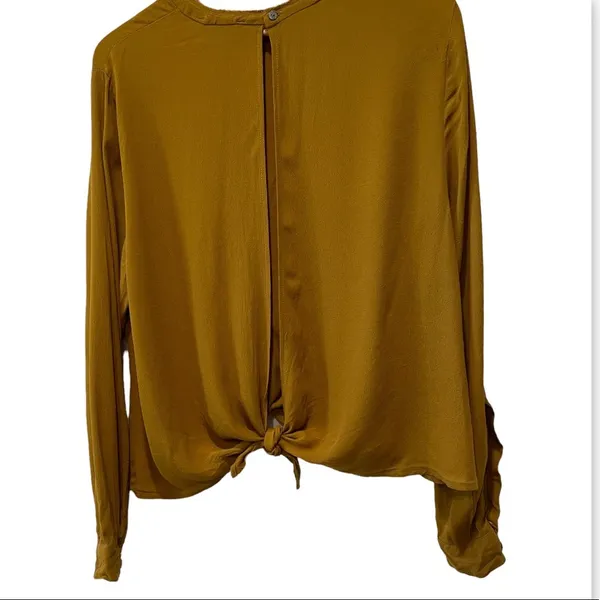 Olivaceous Tie Back Blouse Top - Image 10
