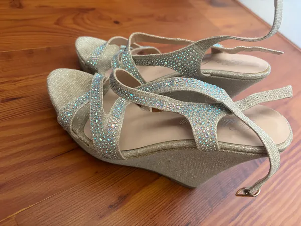 Bella Luna Women’s Heels - Image 2