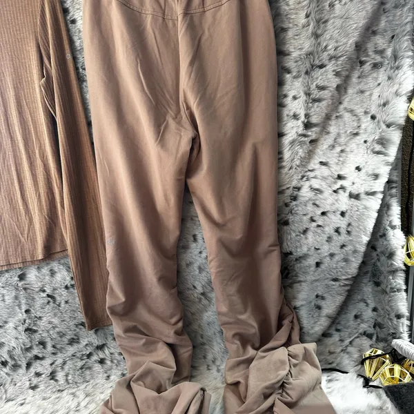 1012. Alo xs set bundle. Nwot. - Image 4