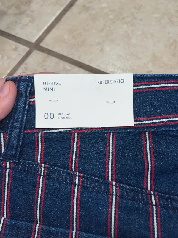 Outfitters Denim Skirt - Image 4