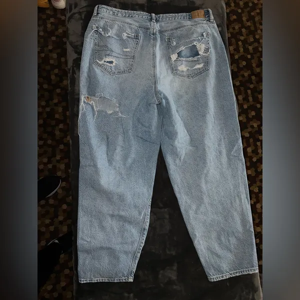 American Eagle Relaxed Mom Jean Size 16 Regular - Image 9