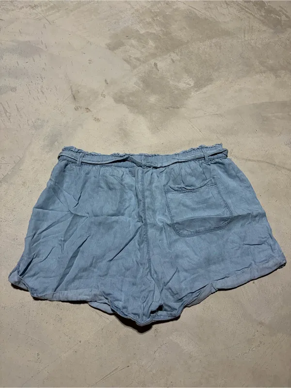 Aerie Light Blue Women's belted Shorts XL - Image 3