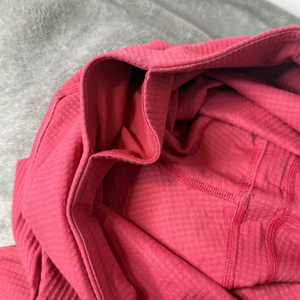 Lululemon‎ V Waist Yoga Tight 25" Grid Texture Leggings Size 8 Vintage Rose - Image 7