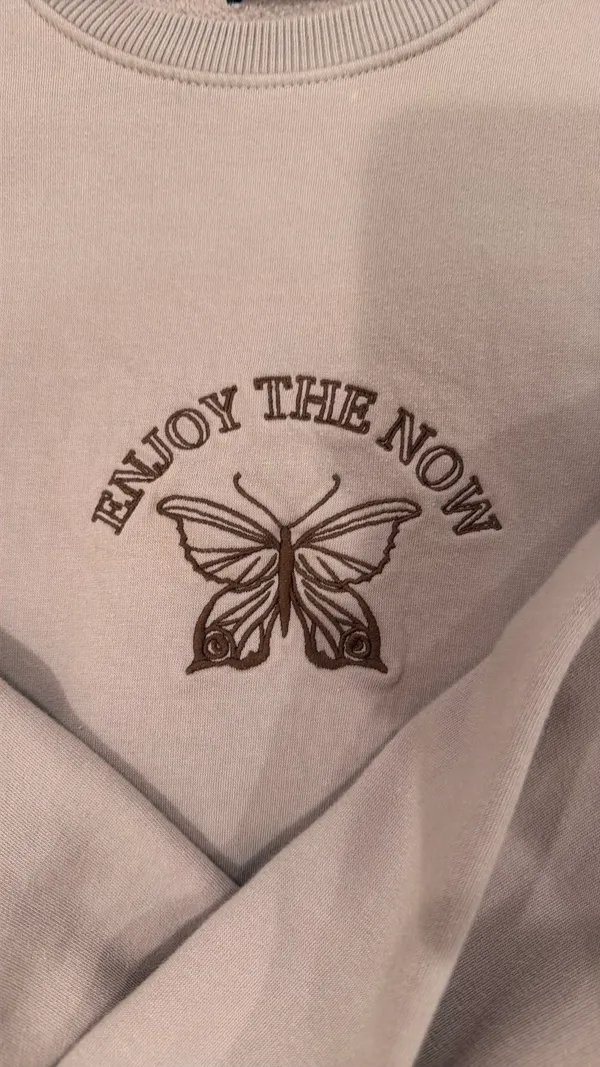 Threadbare Crewneck - Image 3
