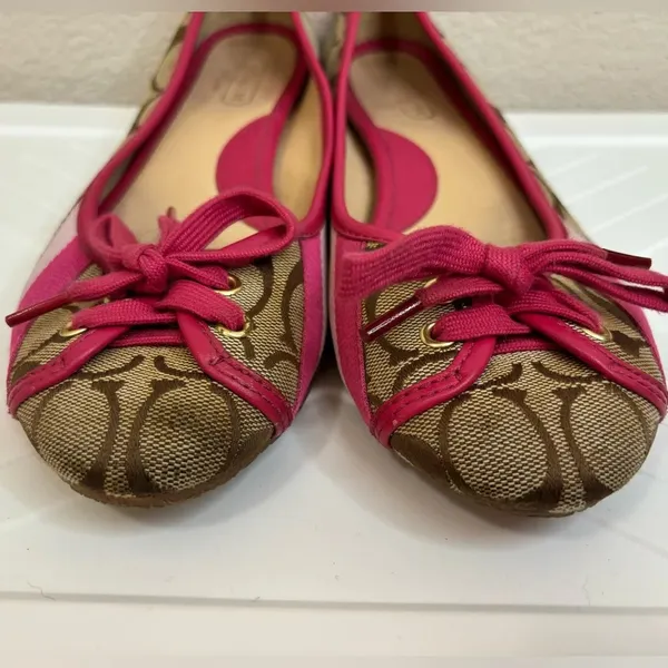 Coach Pink Janelle Signature Flats - Image 4