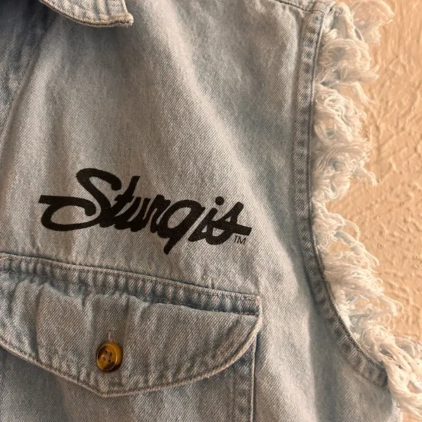 Sturgis Black Hills Rally 2011 graphic denim cut-off shirt/vest Large - Image 3