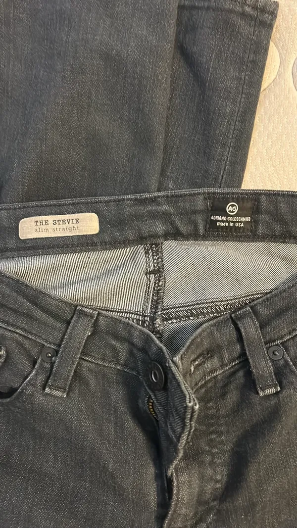 AG Adriano Goldschmied The Stevie slim straight dark jeans - Image 3