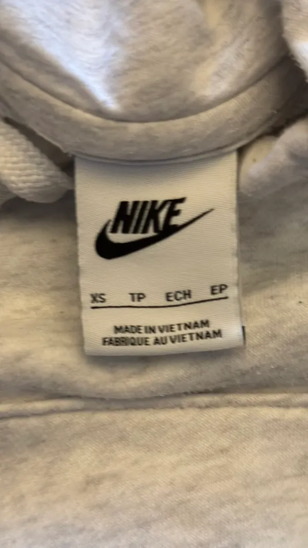Nike Hoodie Sweatshirt - Image 3