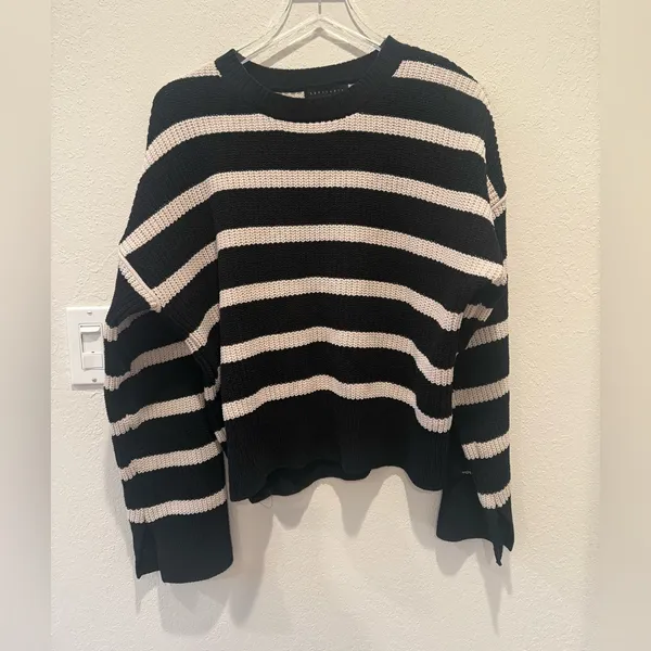 SANCTUARY Black and Cream Stripe Chenille Sweater size Medium‎ - Image 4