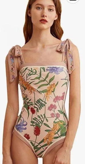 Amazon NWT Women’s reversible one piece bathing suit - Image 2