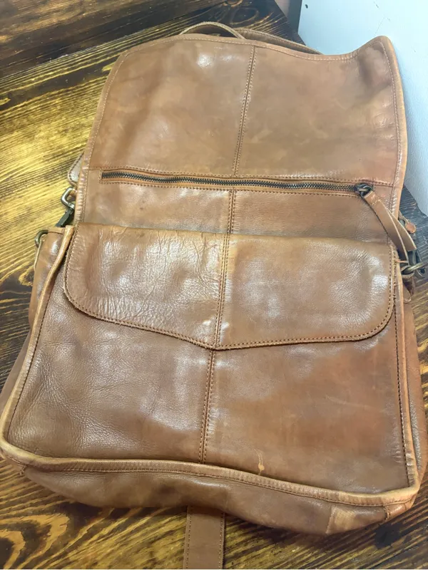 Platonia genuine leather brown crossbody purse - Image 3
