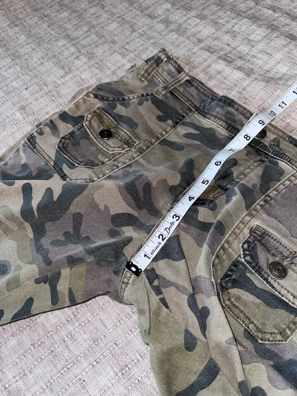Duplex Y2k / 90s Style Olive Camouflage Bootcut Flare Jeans. Size 8 Petite - Image 12