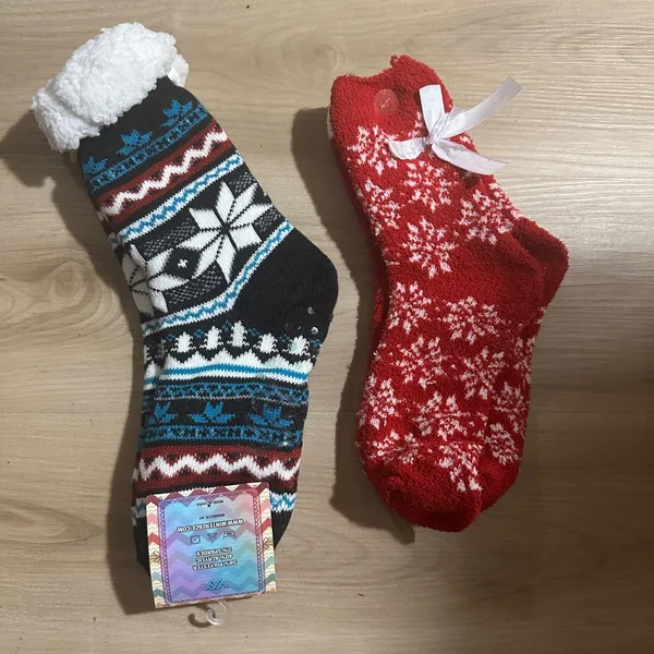 Winterlace Sherpa Socks Soft & Fluffy Two Pair Snowflake Cabin Socks‎ - Image 2