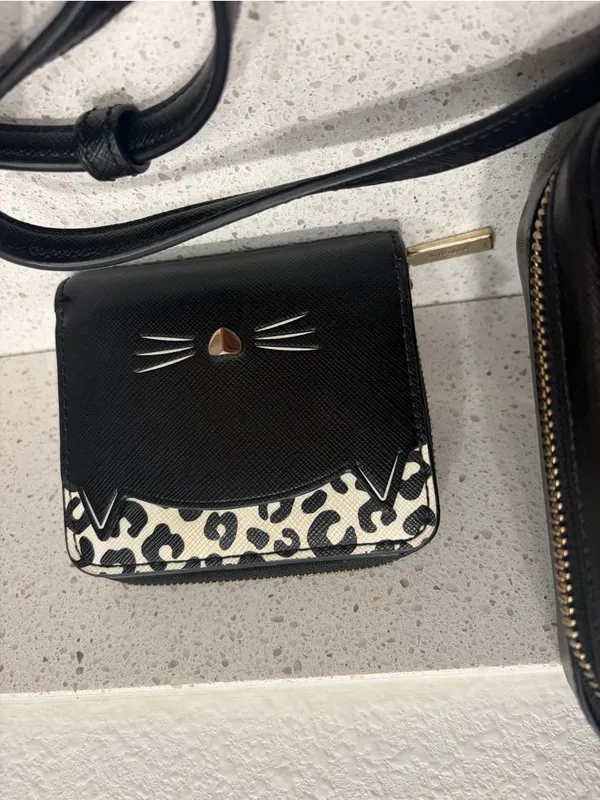 Kate Spade Black Leather Daisy Meow Top Handle Crossbody Bag With Wallet EUC - Image 3
