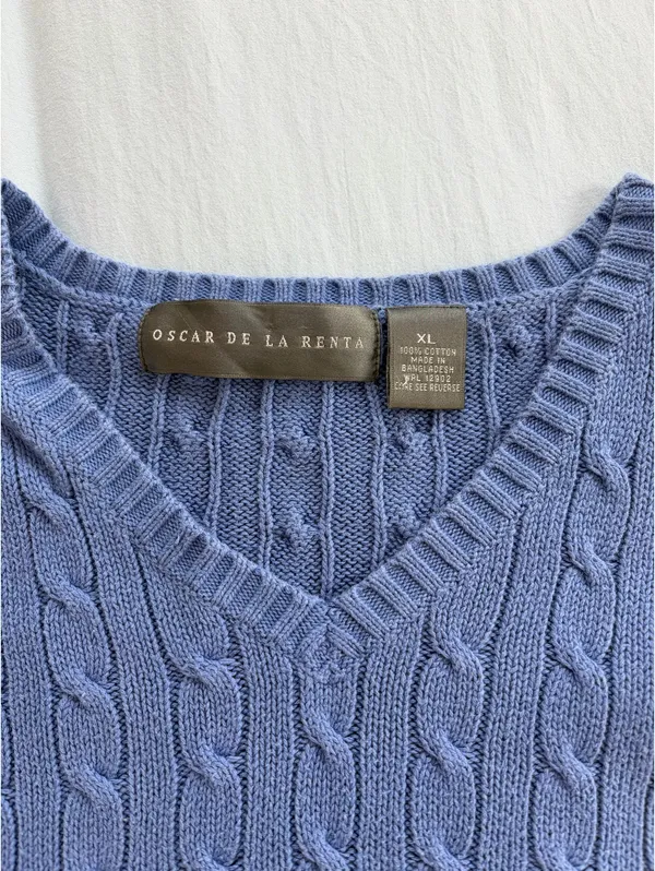 Oscar de la Renta Sweater Vest - Image 3