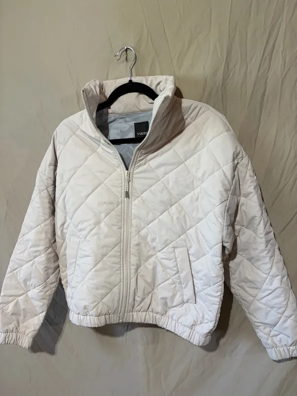 Vuori Echo Insulated Bomber Jacket - Image 2