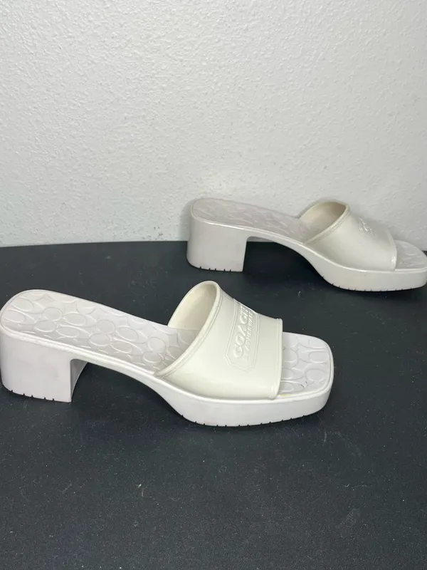 Coach Scarlett Rubber Block Heel Sandal Mule in Ivory Size 8 - Image 3