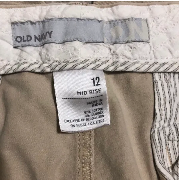 Old Navy Capris - Image 5