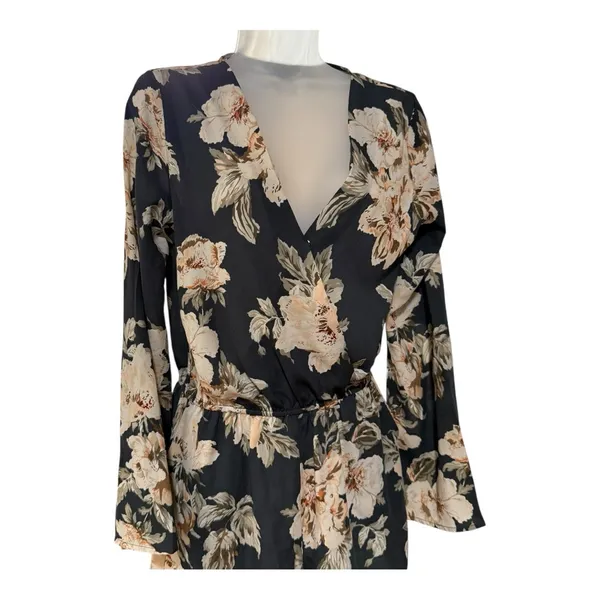 Lulus Floral Romper Womens Small‎ Black Excellent Long Bell Sleeve V-Neck Boho - Image 3