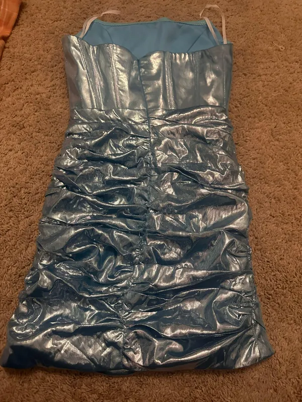Blue Dress Size 4 - Image 2